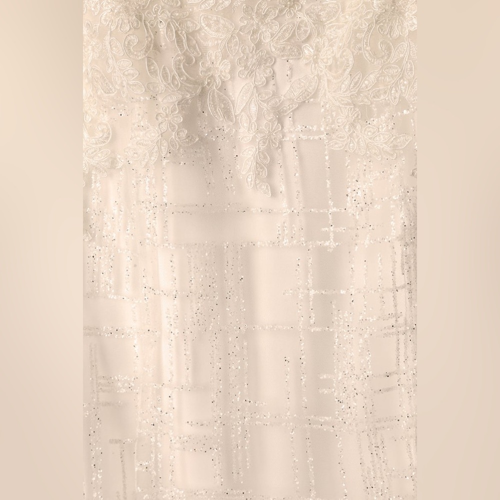 Lulu's Elegant White Lace Wedding Dress - Picture 2 of 4